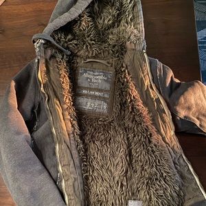 Abercrombie Wolf Jaw Jacket